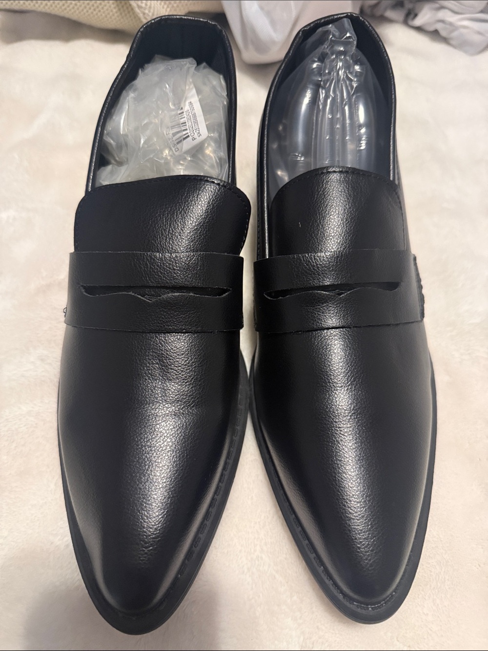 SHEIN Black Pointed Penny Loafers for Women